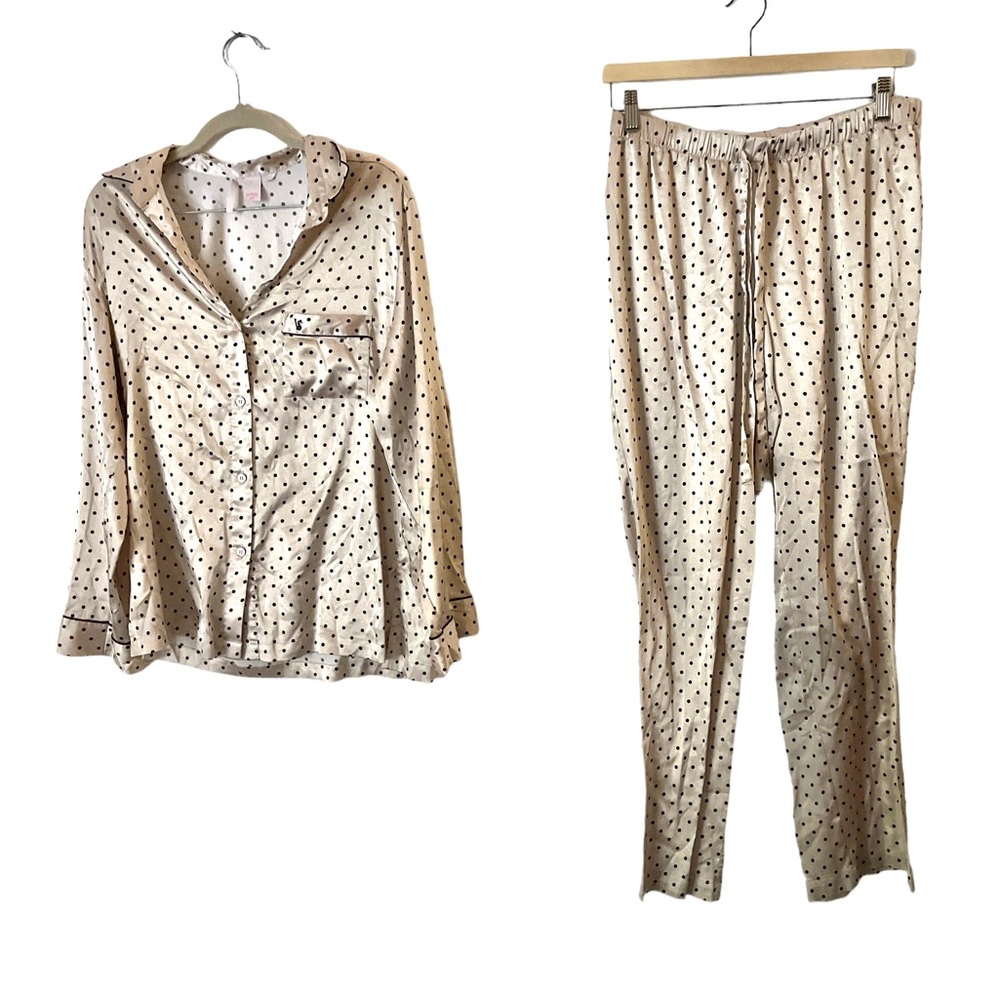 Victoria’s Secret Silky‎ Pajama Set Cream with Black Dots